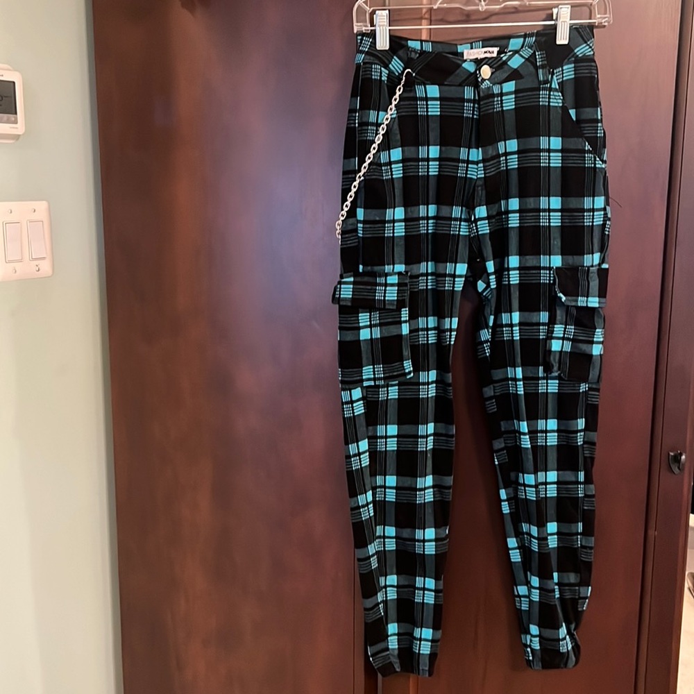 Fashion Nova pants